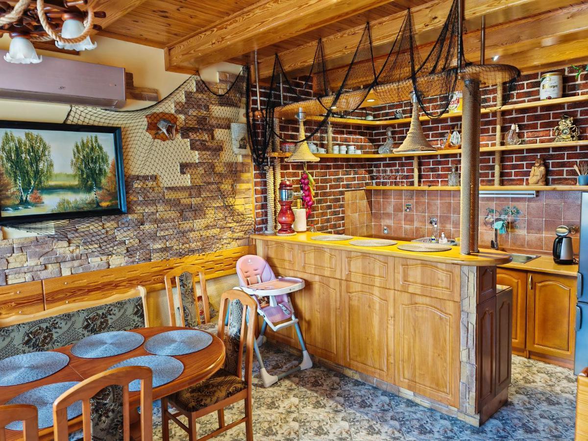 Duzy Nad Jeziorem - 64 Holiday home Kretowiny
